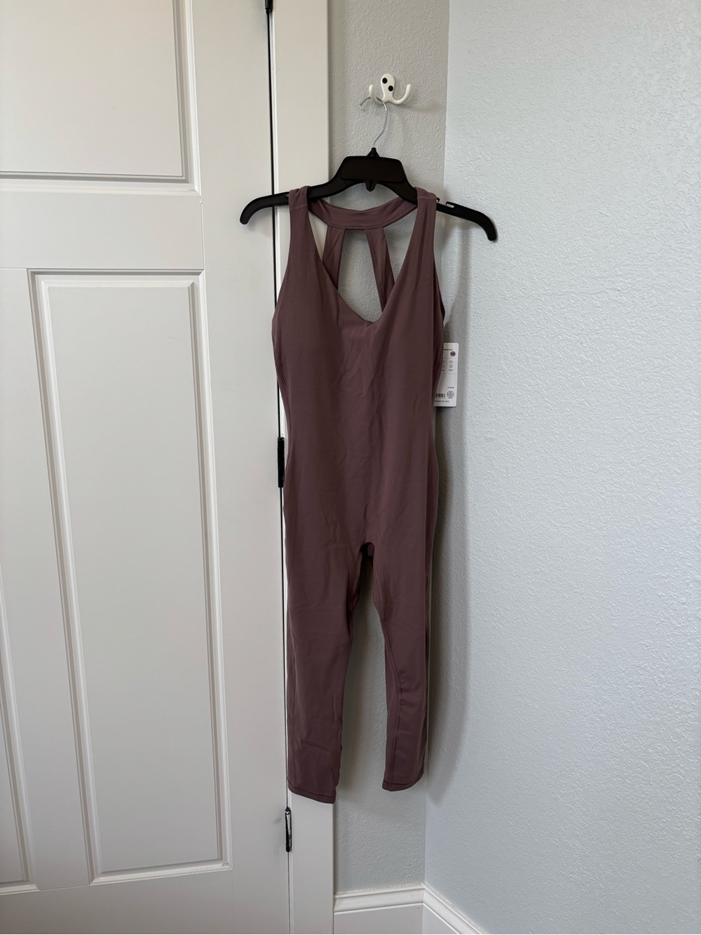 NWT! Athleta Transcend 7/8 Bodysuit. Size Large.